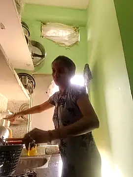 Hotty-Nidhi online show from April 2026 04:46:01 AM