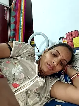 Hotty-Nidhi online show from April 2026 06:08:02 PM