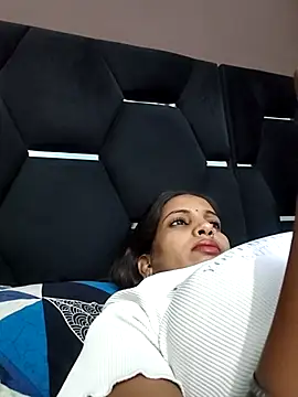Hotty-Nidhi online show from June 2026 04:51:02 PM