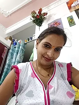 Hotty-Nidhi online show from July 2026 03:51:01 PM
