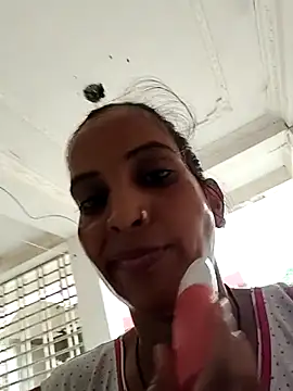 Hotty-Nidhi online show from July 2026 04:38:02 AM