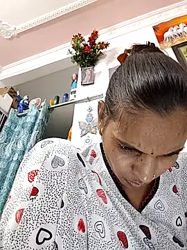 Hotty-Nidhi online show from July 2026 01:24:02 PM