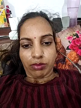 Hotty-Nidhi online show from July 2026 03:31:02 AM
