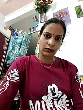 Hotty-Nidhi online show from July 2026 03:52:01 PM