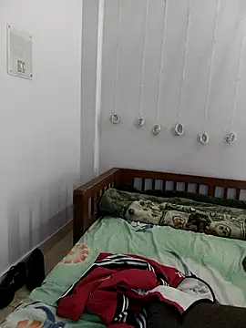 HARSHHU01 online show from November 2025 04:27:02 PM