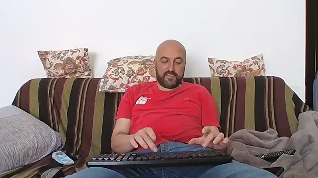 maxxxio12 online show from May 2026 12:43:02 PM