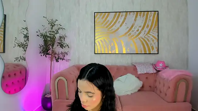 Snapshot of Krissi_latore chatting on May 2026 12:23:02 PM Krissi latore online show from May 2026 12:23:02 PM