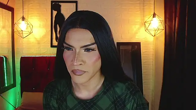 agatha rodriguez online show from November 2025 01:32:01 PM