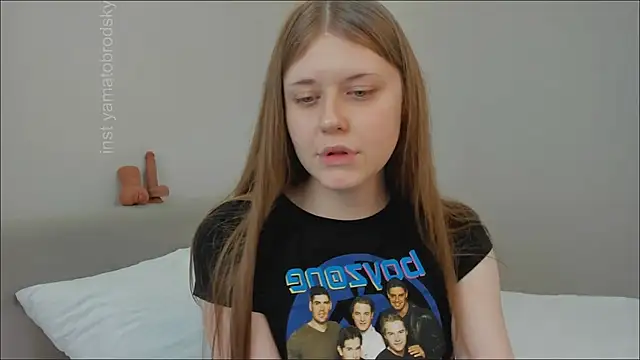 YamatoBrodsky online show from October 2025 10:03:02 AM