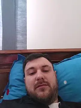 hugedickedd online show from February 2026 08:21:01 AM