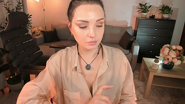 Snapshot of Viki_Bellson chatting on October 2025 06:38:02 PM Viki Bellson online show from October 2025 06:38:02 PM