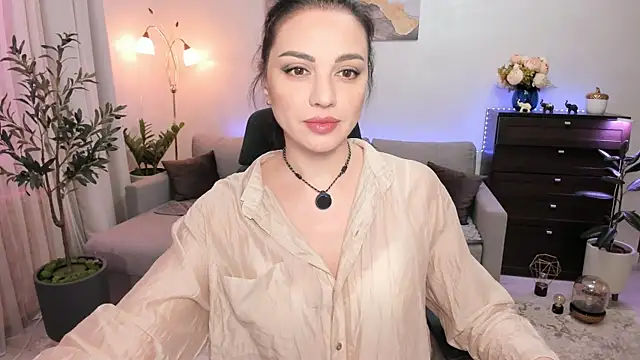 Viki Bellson online show from June 2026 06:55:02 PM