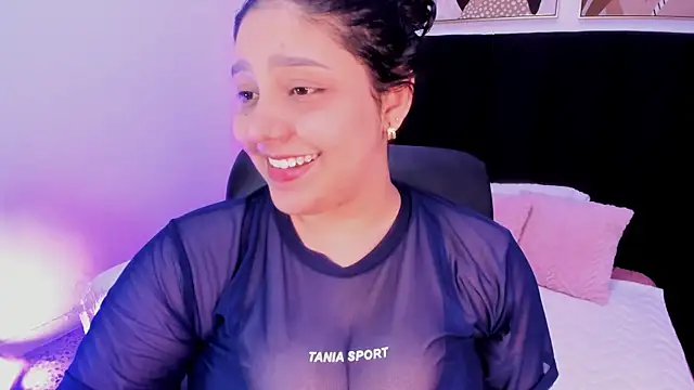 dullce77 online show from July 2026 07:08:02 PM