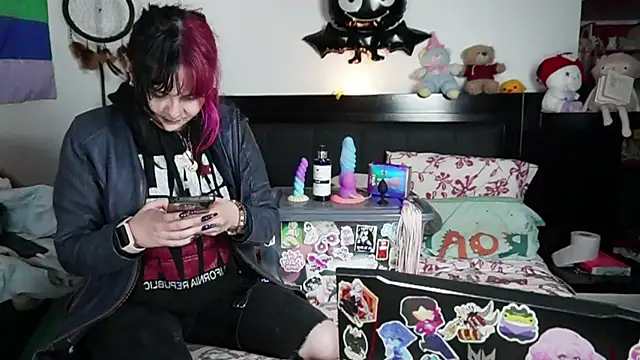 Devil And Princess online show from February 2026 01:26:01 AM