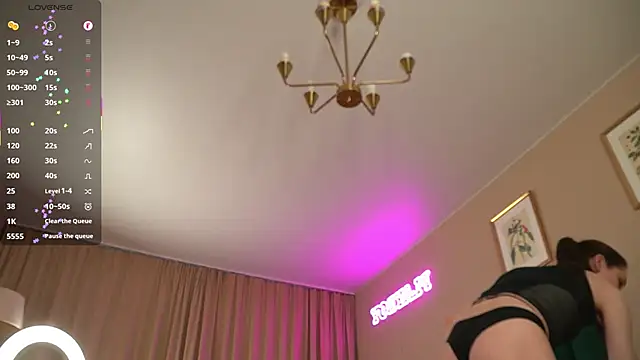 Snapshot of Sweet_Jealousy chatting on September 2025 10:29:01 AM Sweet Jealousy online show from September 2025 10:29:01 AM