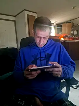 Snapshot of mayg chatting on June 2026 05:04:02 PM mayg online show from June 2026 05:04:02 PM