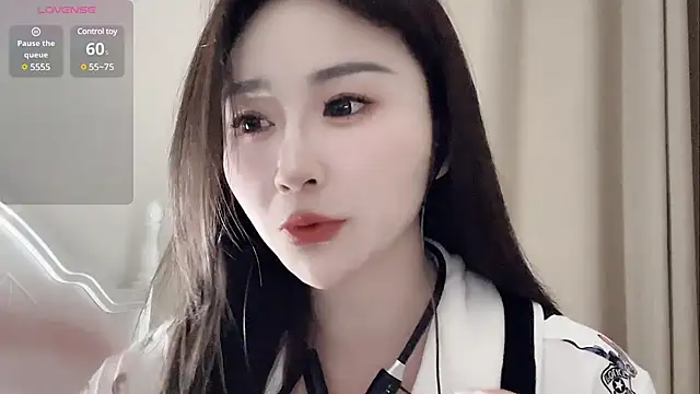 sexy-cc666 online show from March 2025 07:23:02 PM