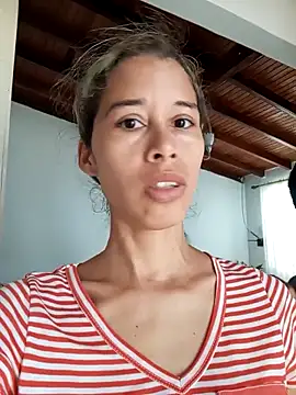 Sexi girl29 online show from February 2026 01:29:02 PM