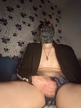 ThePython666 online show from March 2025 06:12:02 PM