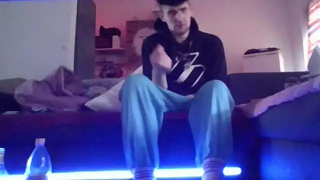 ThePython666 online show from November 2025 08:53:02 AM