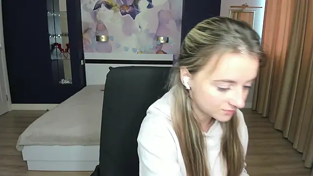 Snapshot of StasyStew chatting on October 2025 07:37:02 AM StasyStew online show from October 2025 07:37:02 AM