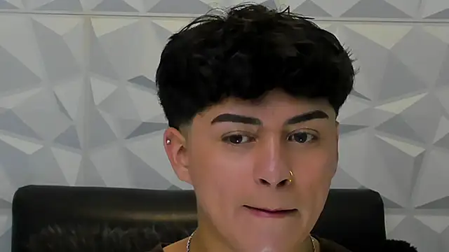 Snapshot of Sam_Daves chatting on November 2025 01:54:02 PM Sam Daves online show from November 2025 01:54:02 PM