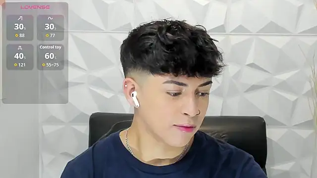 Snapshot of Sam_Daves chatting on February 2026 12:44:02 PM Sam Daves online show from February 2026 12:44:02 PM