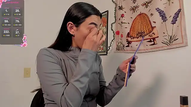 Snapshot of Gabee7_ chatting on October 2025 04:33:01 PM Gabee7 online show from October 2025 04:33:01 PM