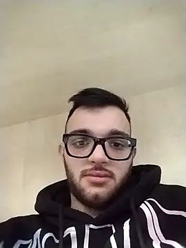 Snapshot of Francescodicristina44 chatting on February 2026 01:54:02 PM Francescodicristina44 online show from February 2026 01:54:02 PM