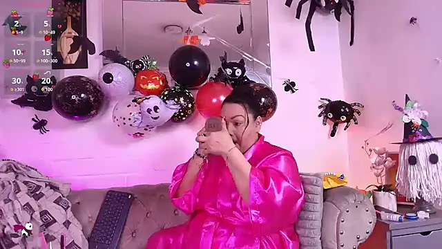 EllenaBoobs  online show from October 2025 05:59:01 AM