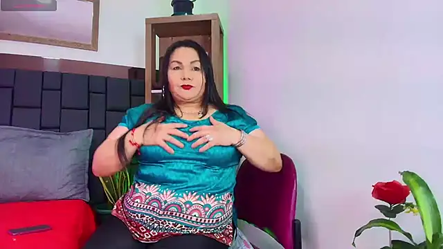 EllenaBoobs  online show from May 2026 07:56:01 PM