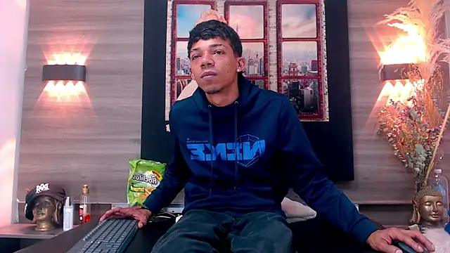 Gregory Sforza online show from December 2025 07:09:01 PM