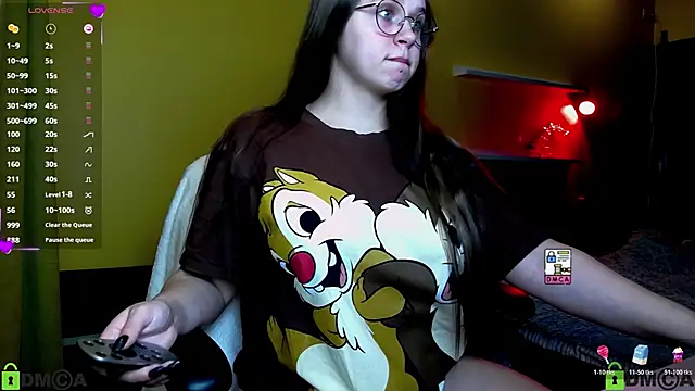 Snapshot of Lilysweet13 chatting on October 2025 01:47:02 PM Lilysweet13 online show from October 2025 01:47:02 PM