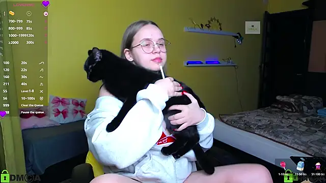 Snapshot of Lilysweet13 chatting on January 2026 02:10:02 PM Lilysweet13 online show from January 2026 02:10:02 PM