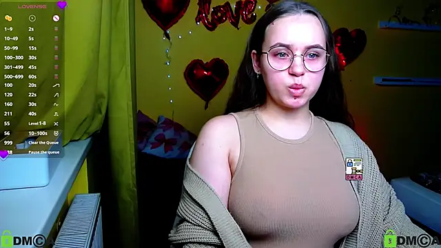 Snapshot of Lilysweet13 chatting on February 2026 06:00:02 PM Lilysweet13 online show from February 2026 06:00:02 PM