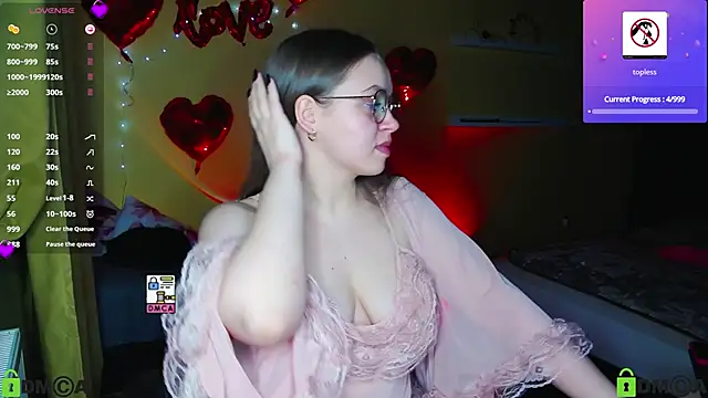 Snapshot of Lilysweet13 chatting on February 2026 05:25:01 PM Lilysweet13 online show from February 2026 05:25:01 PM