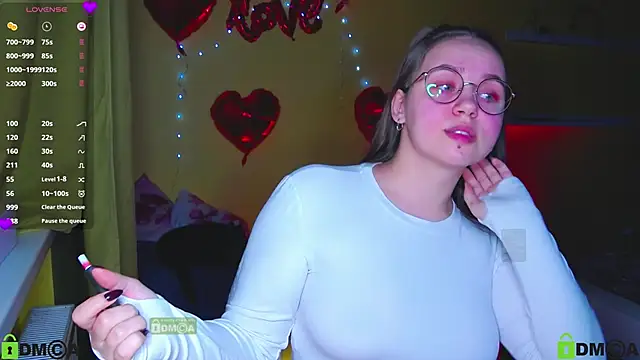 Snapshot of Lilysweet13 chatting on February 2026 09:03:02 PM Lilysweet13 online show from February 2026 09:03:02 PM