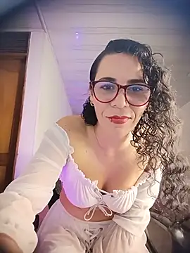 mia velvet1 online show from May 2026 07:10:02 PM