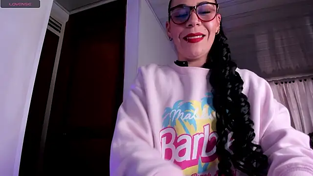 mia velvet1 online show from July 2026 06:35:02 PM