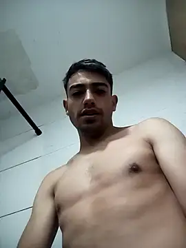 lJuniogFoste online show from February 2026 10:17:01 PM