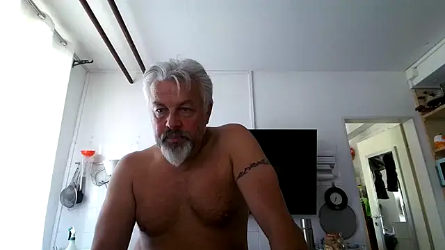 Berg Boy online show from May 2026 10:34:02 AM