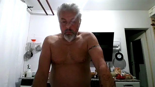 Berg Boy online show from May 2026 12:08:01 AM