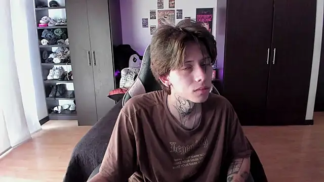 xIce Boy online show from February 2026 01:59:01 PM