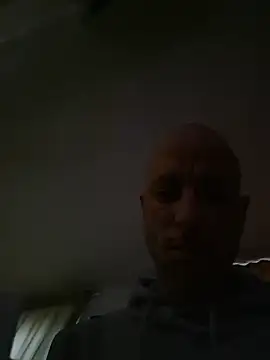 Snapshot of svenpfeifer chatting on January 2026 02:12:02 PM svenpfeifer online show from January 2026 02:12:02 PM