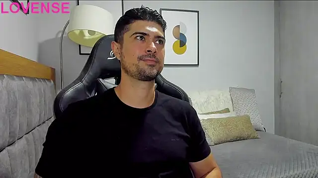 Snapshot of Dante_Storm chatting on September 2025 11:53:01 PM Dante Storm online show from September 2025 11:53:01 PM