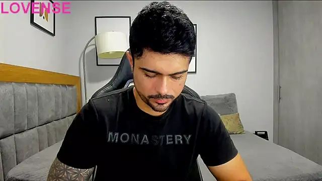 Snapshot of Dante_Storm chatting on October 2025 12:00:01 AM Dante Storm online show from October 2025 12:00:01 AM