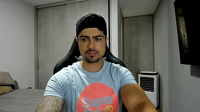 Snapshot of Dante_Storm chatting on October 2025 03:21:02 AM Dante Storm online show from October 2025 03:21:02 AM