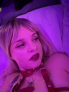 LoganPeny online show from November 2025 08:14:02 AM