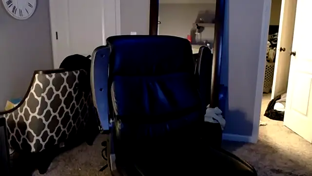 Snapshot of MidwestStroke chatting on February 2026 04:55:02 AM MidwestStroke online show from February 2026 04:55:02 AM