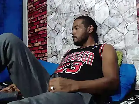 BladeFoxxx1 online show from March 2026 01:12:01 AM